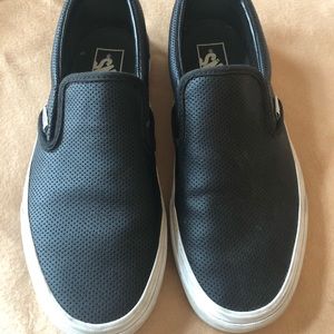 Vans women’s slip on black